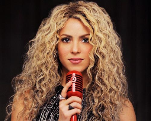 Shakira presenta video del Mundial con estrellas como Messi, Falcao, Neymar y Piqué