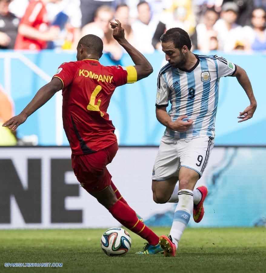 MUNDIAL 2014: Un gol de Higuaín coloca a Argentina en semifinales 