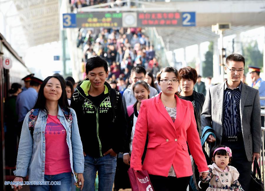 Trenes de China tendrán número récord de pasajeros por vacaciones