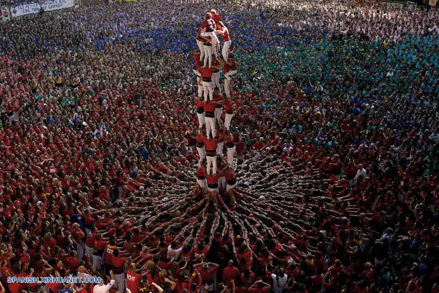 Espa?a: Competencia de castells en Tarragona 