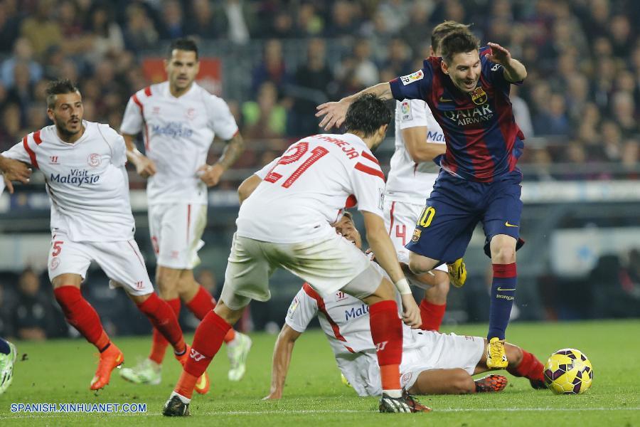 Fútbol: Messi bate récord como máximo goleador