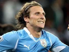 Fútbol: Forlán ilusionado con jugar en Pe?arol de Uruguay