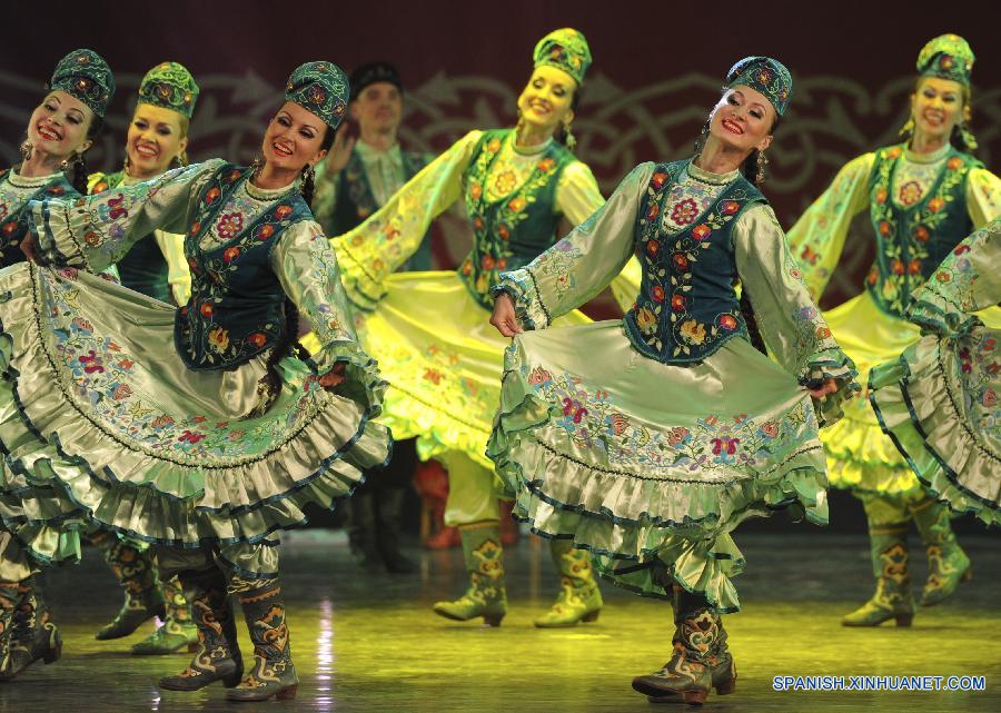 Festival Internacional de Danza Folklórica de Xinjiang 2015