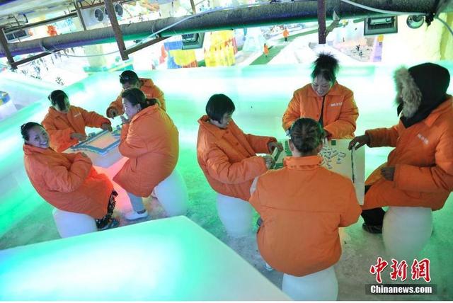 Huir del calor en un castillo de hielo