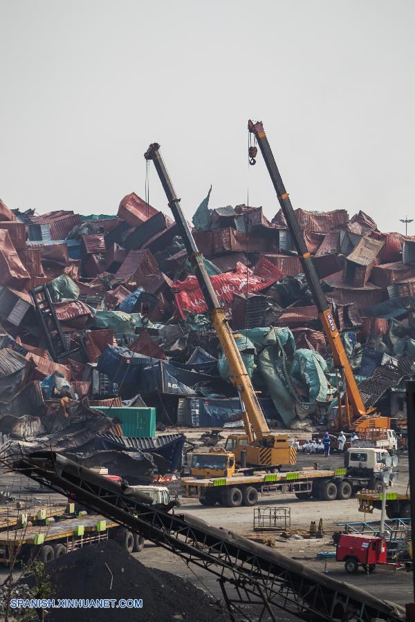 Sube a 150 número de víctimas mortales en explosiones de Tianjin