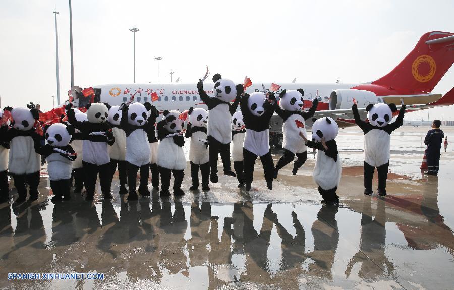 Entregado primer avión regional de fabricación china