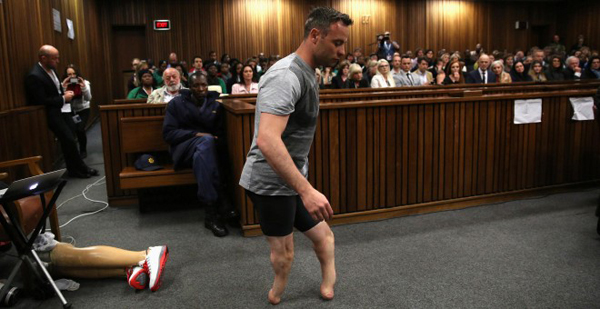 El asesino Pistorius apela a sus mu?ones para no volver a la cárcel