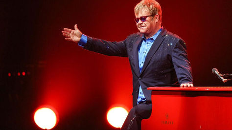 El cantante Elton John publicará un libro autobiográfico