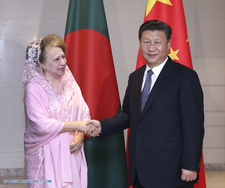 Xi Jinping promete impulsar intercambios entre partidos de China y Bangladesh