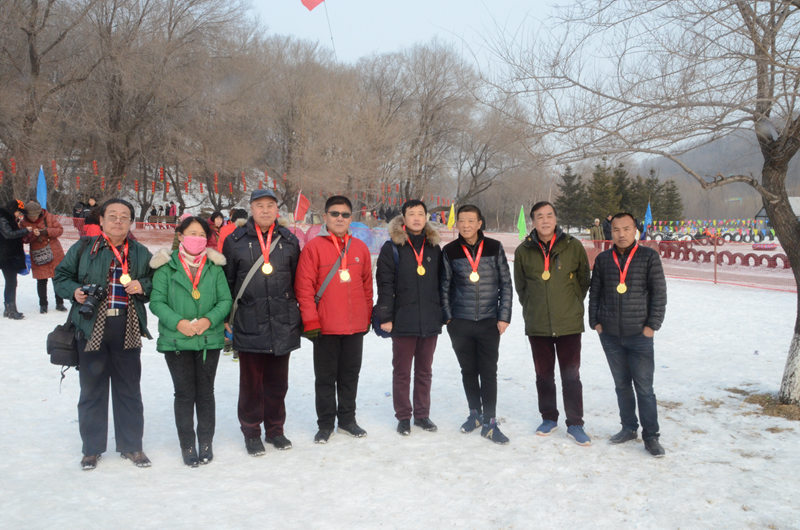 Pueblo en Línea convoca una excursión de 100 mil internautas en 40 ciudades para celebrar el A?o Nuevo y su XX aniversario------la ciudad de Fushun,en la provincia de Liaoning