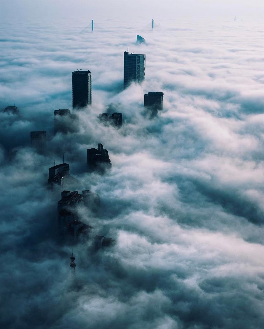 Espectaculares fotografías dan un aspecto de ciencia ficción a la ciudad de Shanghai