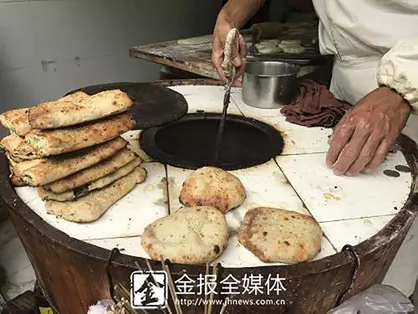 Un hombre de Zhejiang compra siete casas vendiendo tortas ocho a?os