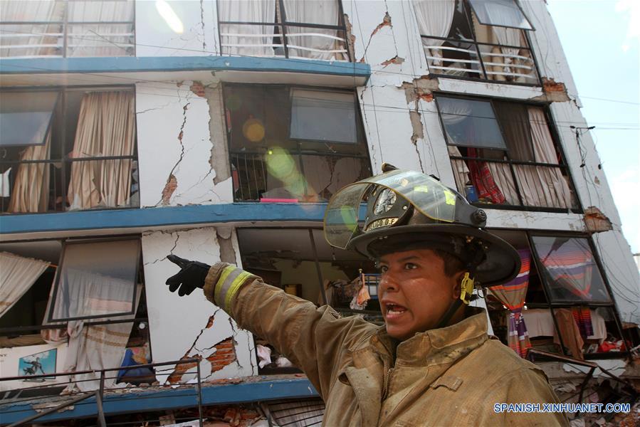 Suman 194 los muertos por terremoto en México