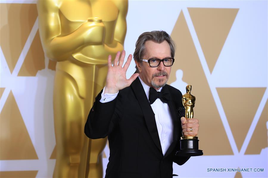 Gary Oldman, Oscar al mejor actor por "El instante más oscuro"