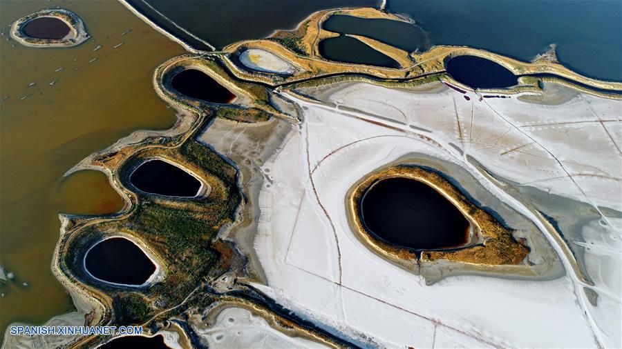 Lago salado en Yuncheng, Shanxi