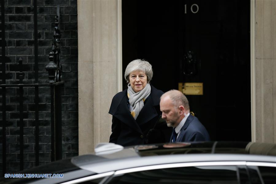 Parlamento de Reino Unido vota contra acuerdo de Brexit