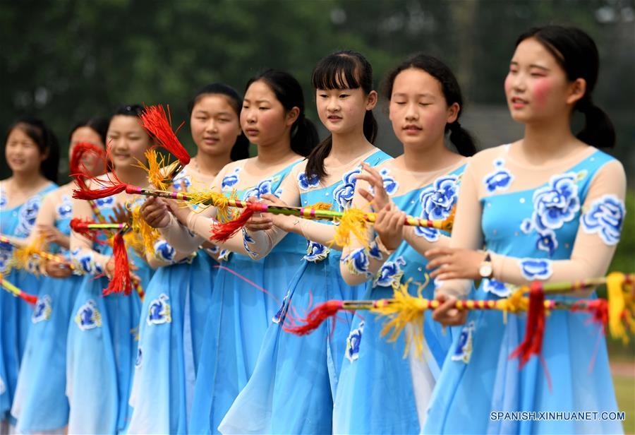 Danza de león en Anhui