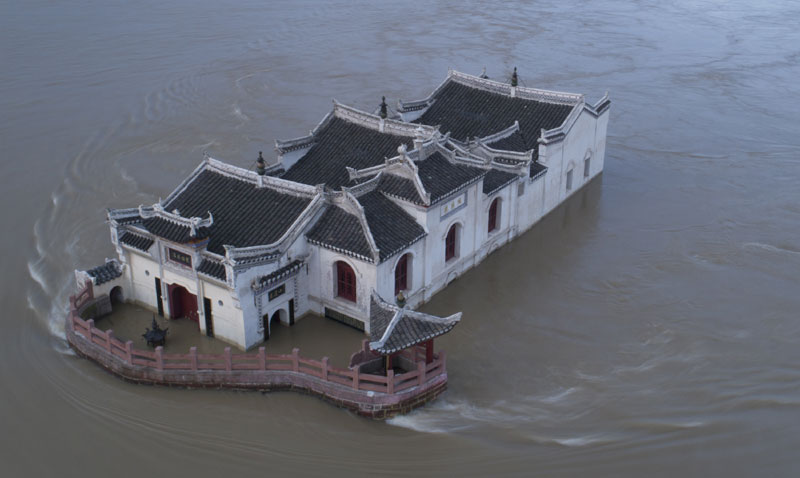 Un Pabellón de 700 a?os de antigüedad dedicado a Guanyin resiste las inundaciones del río Yangtze