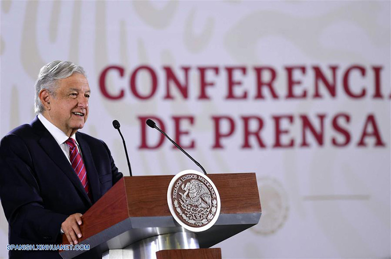 El presidente de México, Andrés Manuel López Obrador, habla en una rueda de prensa, en Palacio Nacional, en la Ciudad de México, capital de México, el 31 de julio de 2019. Las recientes cifras económicas de México, que revelan que el país esquivó una "recesión técnica", despejan miedos y las intenciones de generar desconfianza sobre el futuro, afirmó el miércoles, López Obrador. (Xinhua/Str)