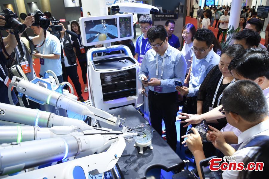 Exponen nuevas aplicaciones en la Conferencia Mundial de Robótica 2019 que se celebra en Beijing