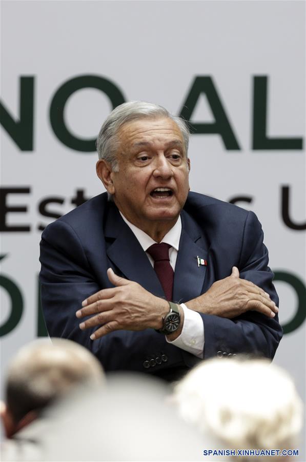 El presidente mexicano, Andrés Manuel López Obrador, reacciona durante su Primer Informe de Gobierno, en Palacio Nacional, en la Ciudad de México, capital de México, el 1 de septiembre de 2019. El presidente de México, Andrés Manuel López Obrador, llamó el domingo al Congreso para que cancele el fuero a servidores públicos y apruebe la reforma constitucional que envió para instaurar la revocación de mandato. (Xinhua/Francisco Ca?edo)