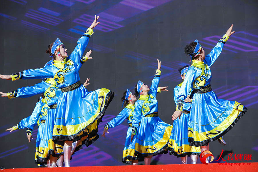 Se celebra la final del Concurso de Baile de Plaza 2019 en Beijing