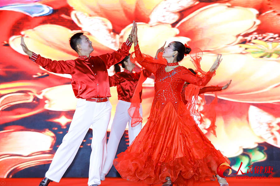 Se celebra la final del Concurso de Baile de Plaza 2019 en Beijing