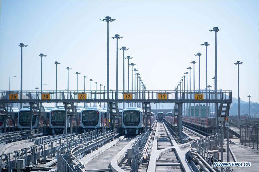 Entra en funcionamiento el tren ligero de Macao