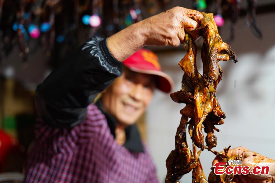 Pato en salsa de soya: manjar en Hangzhou durante el Festival de la Primavera