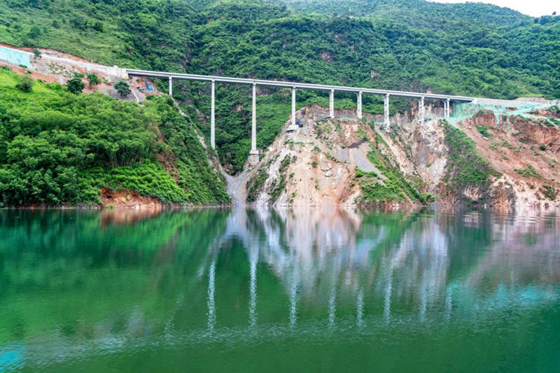 La gran hidroeléctrica de Baihetan impulsará el crecimiento sostenible