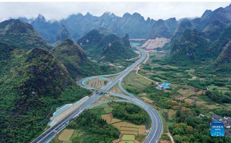 Autopista Guangxi Guilin-Liucheng pronto abrirá al tráfico