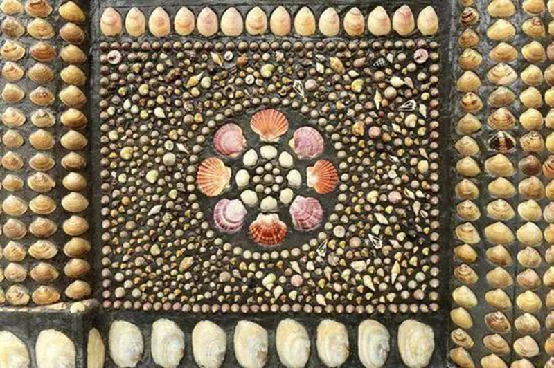 Decoraciones de conchas en la pared. (Foto / thepaper.cn)