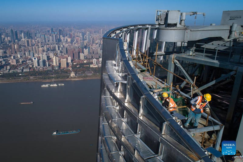 Centro de Greenland en Wuhan entra en su etapa final de construcción